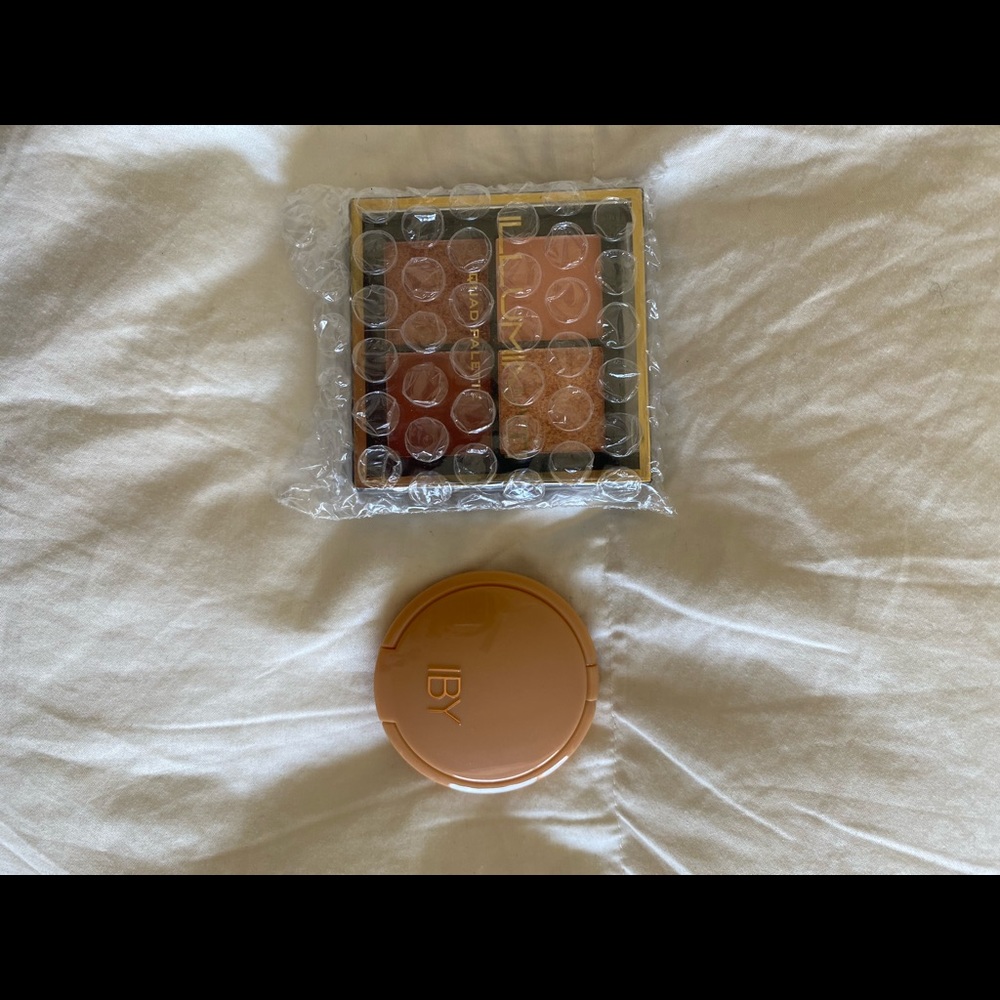 IBY Beauty Highlighter + Illuminati Highlighter